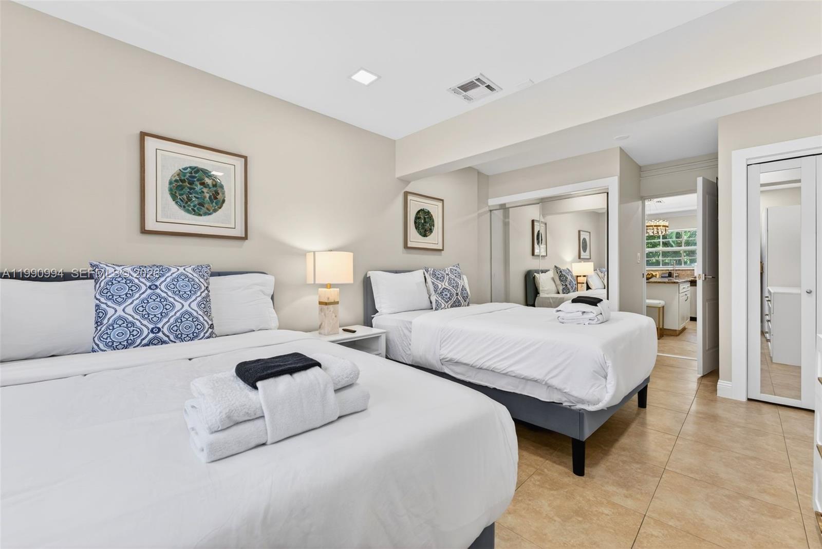 1661 Bel Air Ave Lauderdale By The Sea, FL 33062