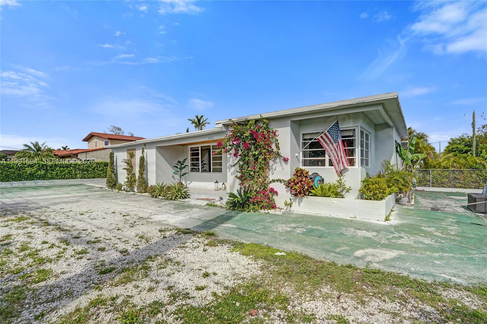 1991 SW 62nd Ave West Miami, FL 33155