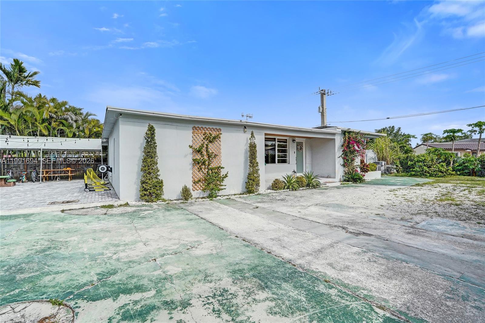 1991 SW 62nd Ave West Miami, FL 33155