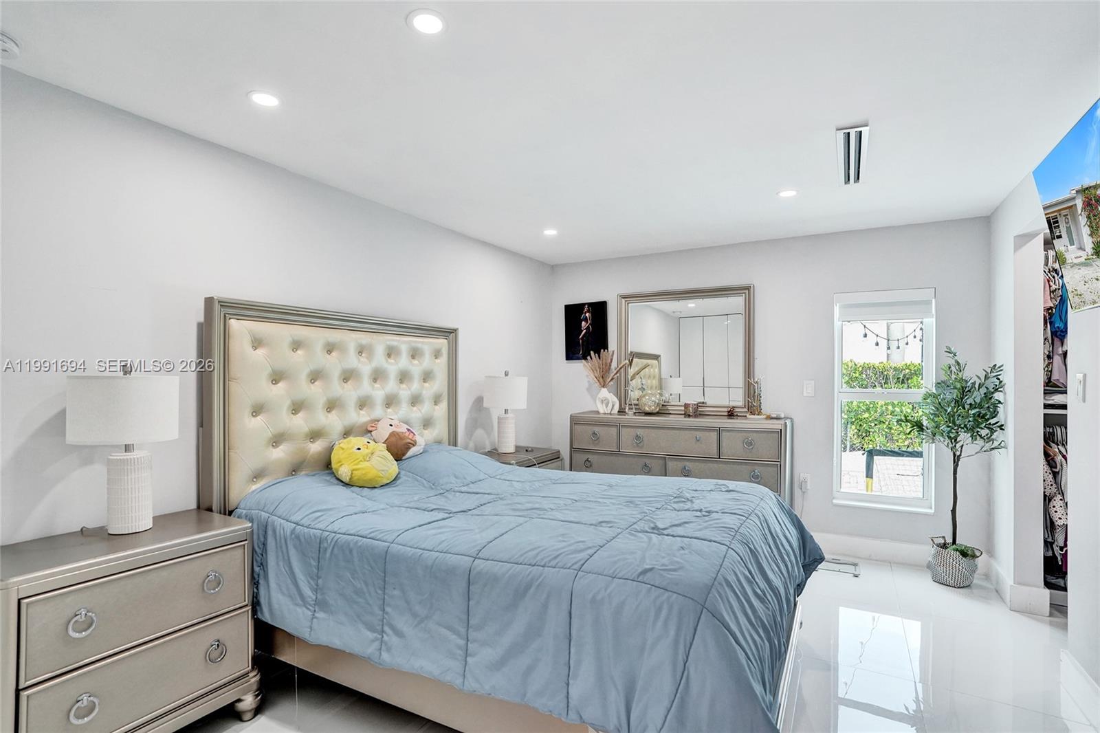 1991 SW 62nd Ave West Miami, FL 33155