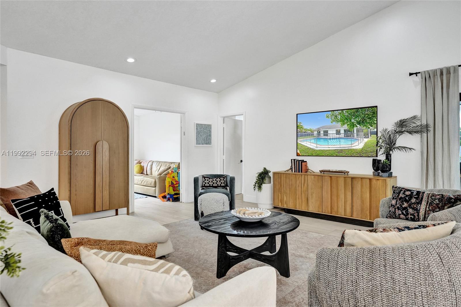 5790 SW 88th Ave Cooper City, FL 33328