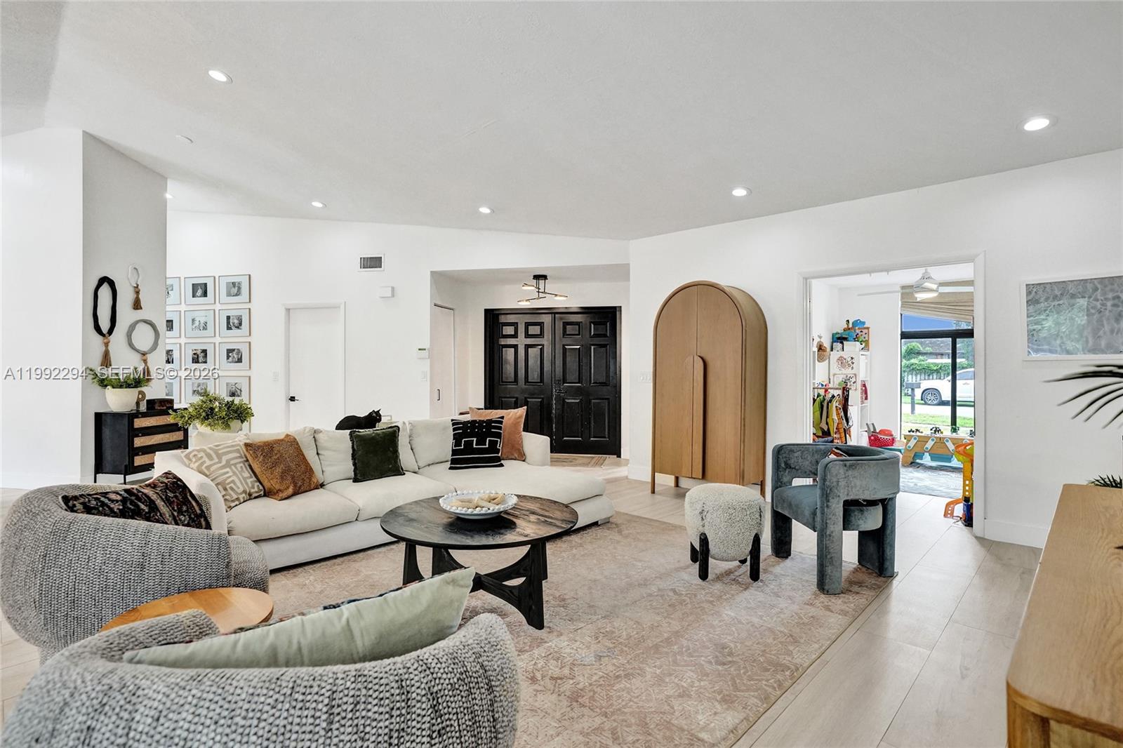 5790 SW 88th Ave Cooper City, FL 33328