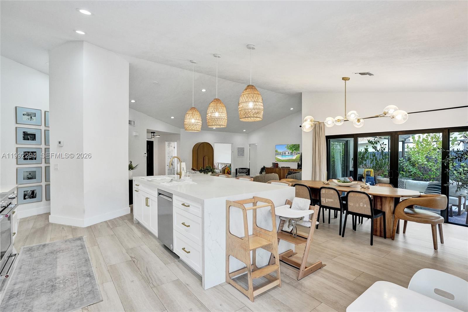 5790 SW 88th Ave Cooper City, FL 33328