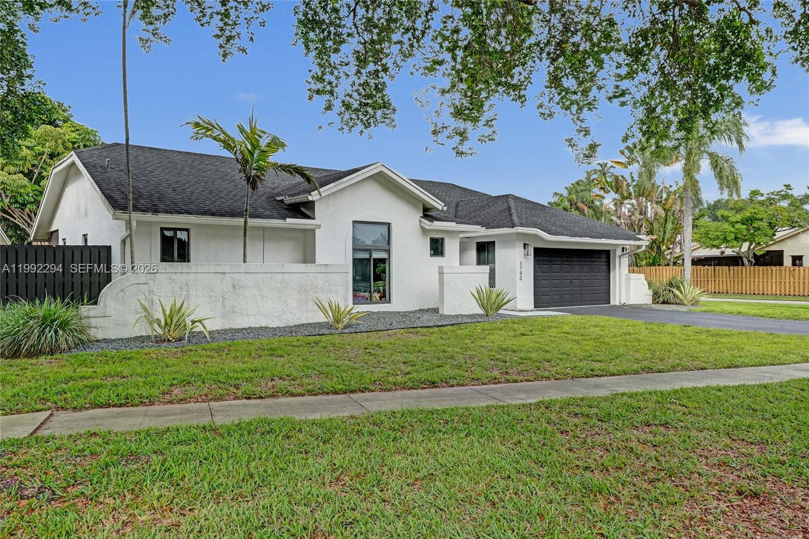 5790 SW 88th Ave Cooper City, FL 33328