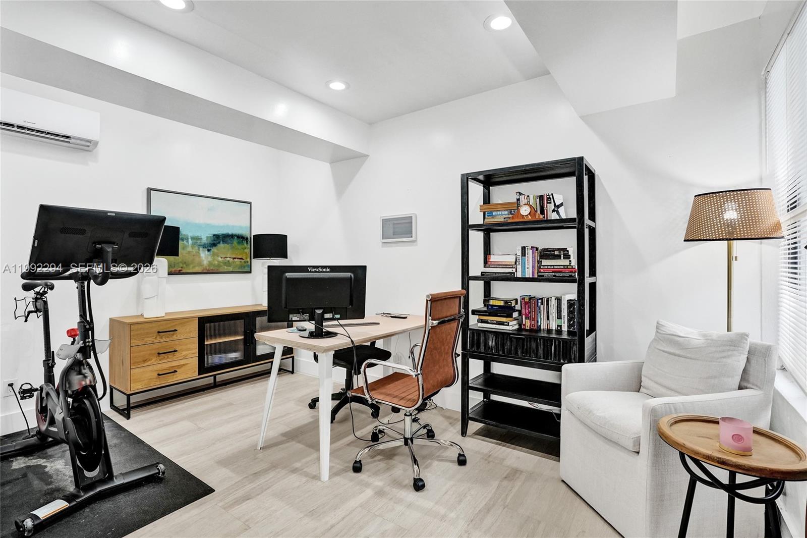 5790 SW 88th Ave Cooper City, FL 33328