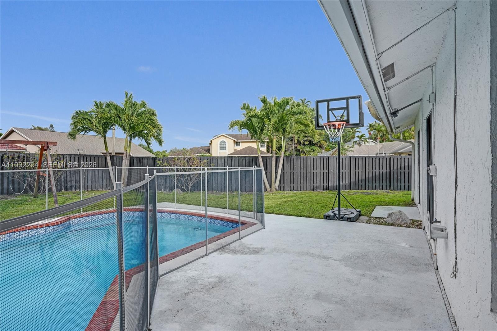 5790 SW 88th Ave Cooper City, FL 33328