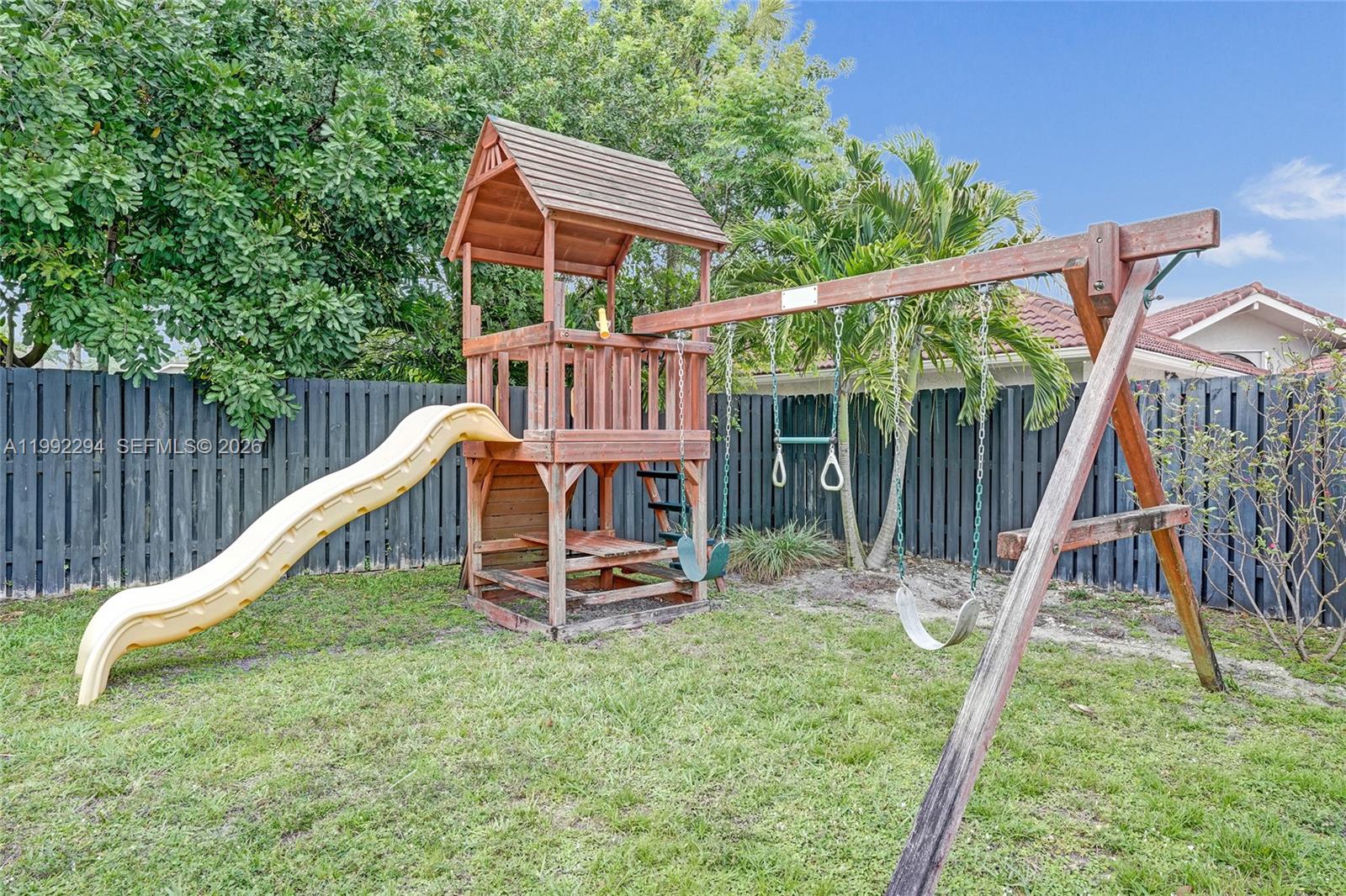 5790 SW 88th Ave Cooper City, FL 33328