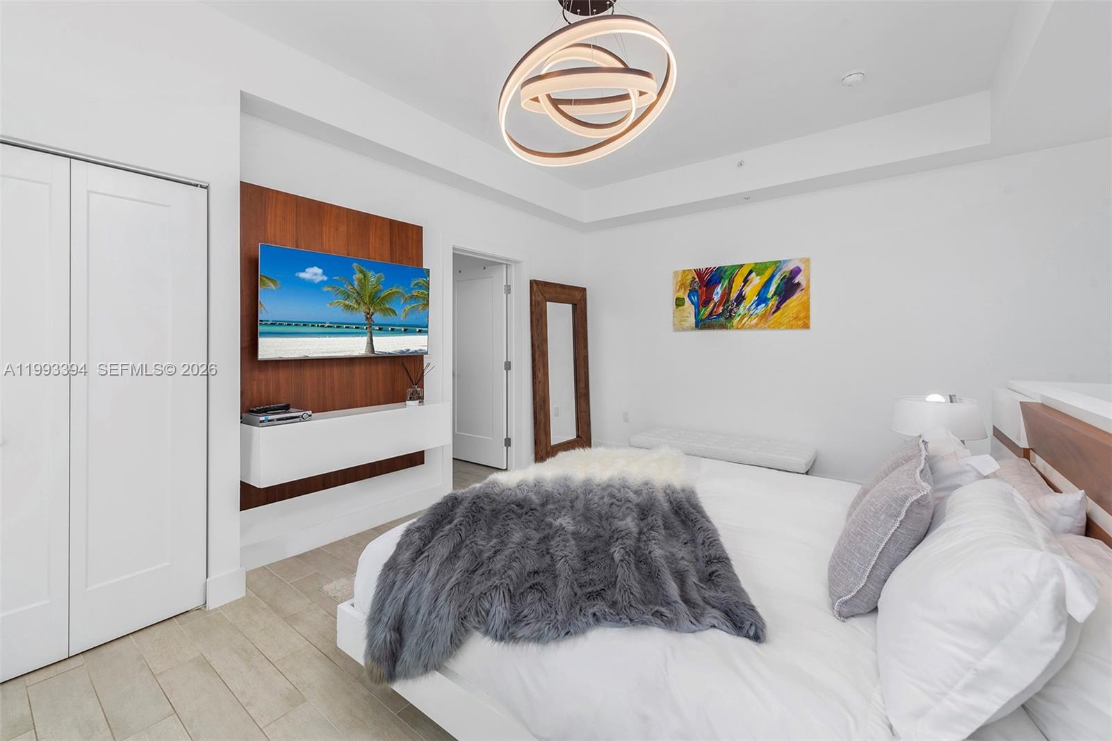 41 N Shore Dr Miami Beach, FL 33141