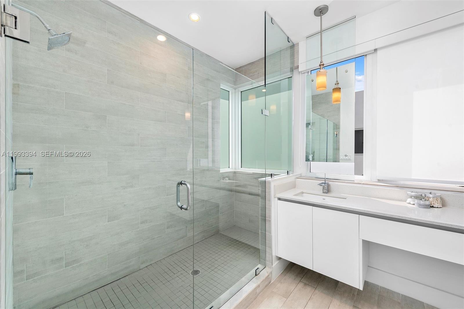 41 N Shore Dr Miami Beach, FL 33141