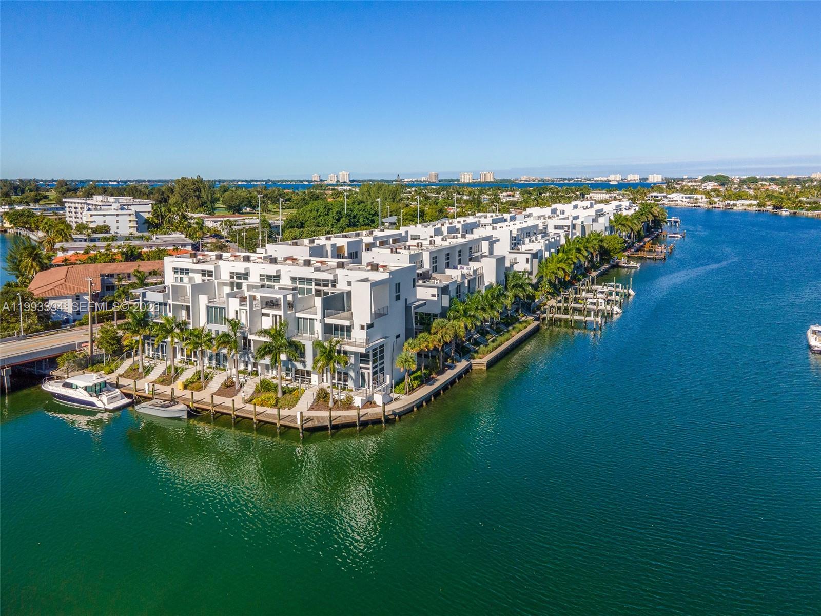 41 N Shore Dr Miami Beach, FL 33141