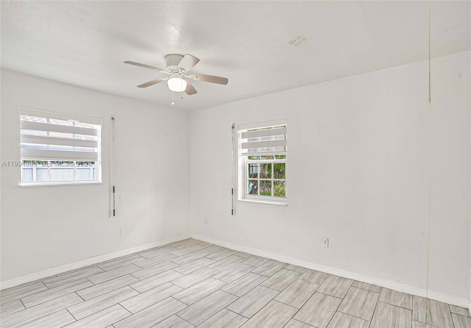 5401 SW 97th Ct Miami, FL 33165