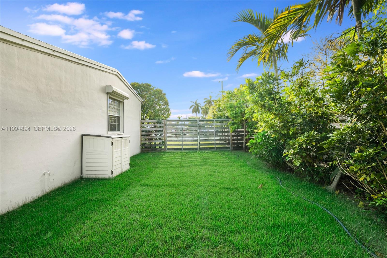 5401 SW 97th Ct Miami, FL 33165