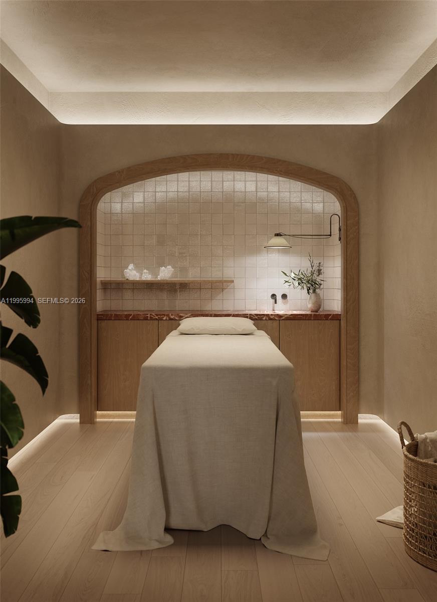 1177 Kane Concourse #703 Bay Harbor Islands, FL 33154