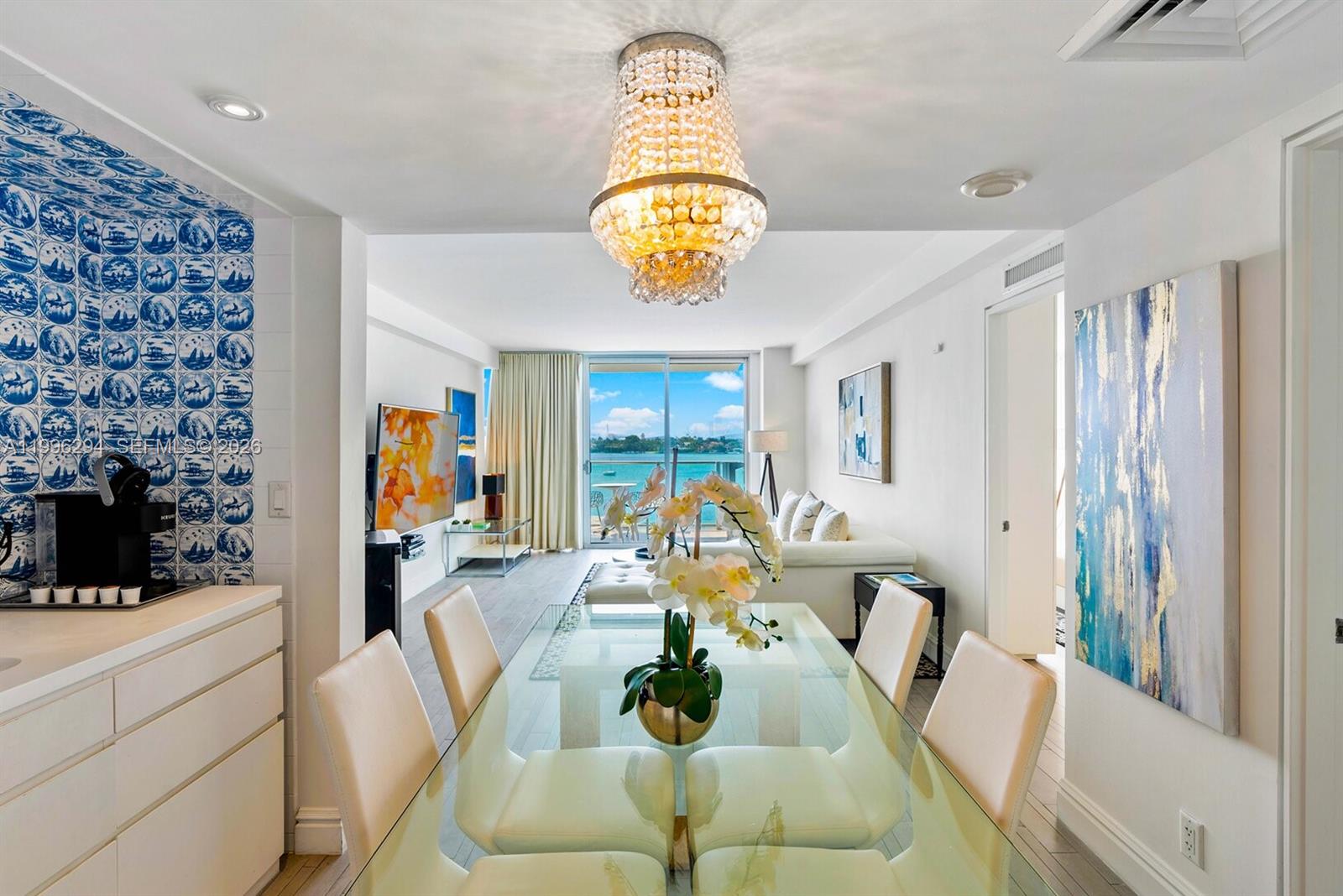 1100 West Ave #410