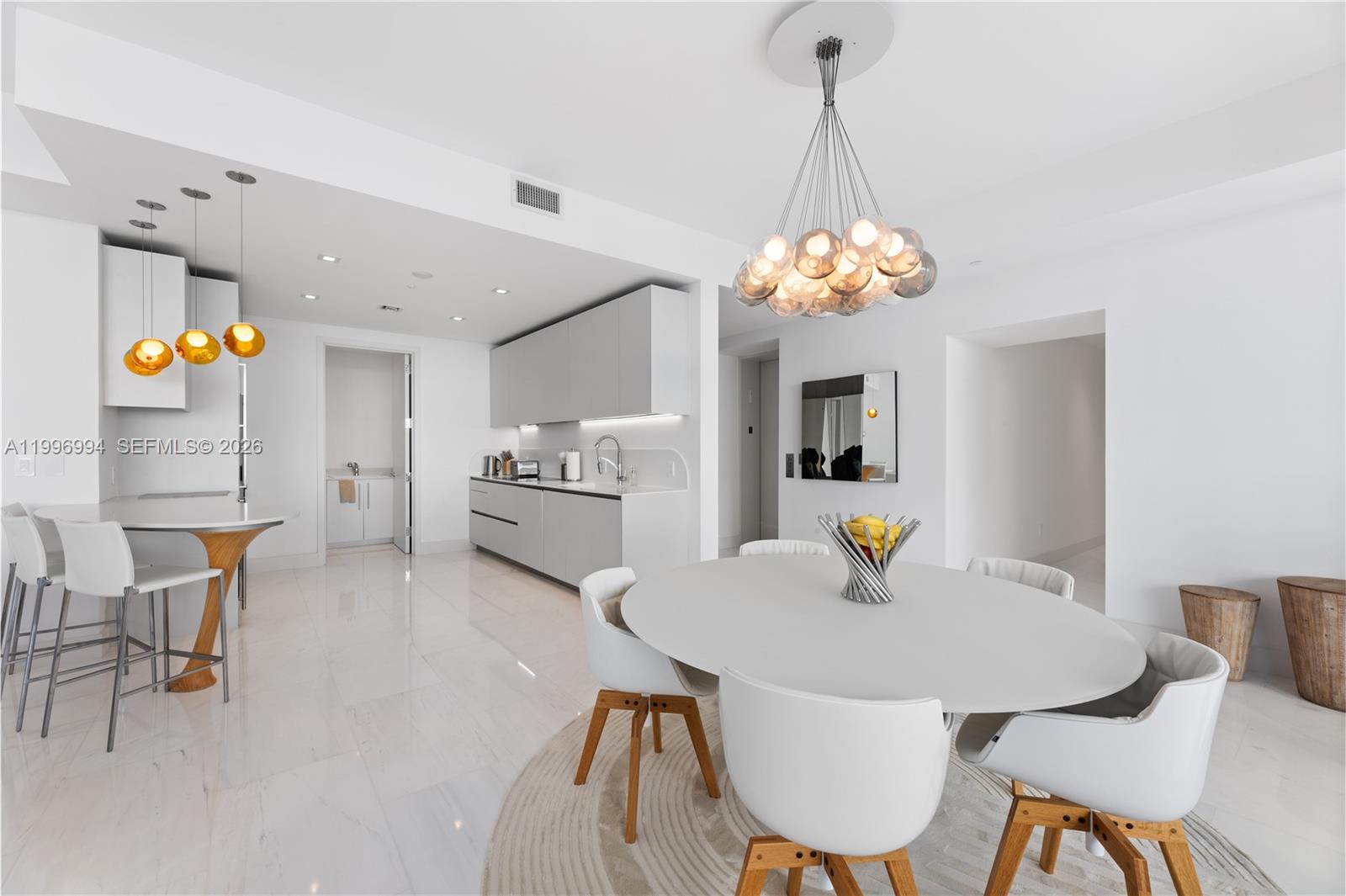 image Jade Signature9