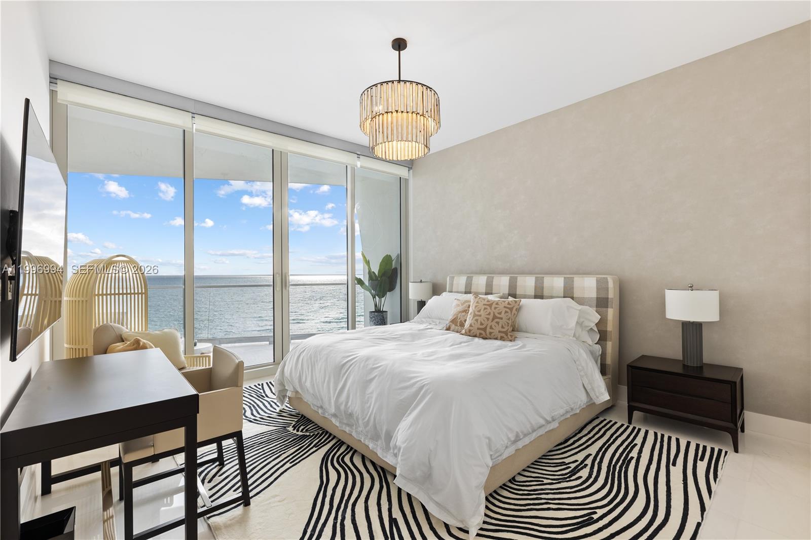 image Jade Signature24