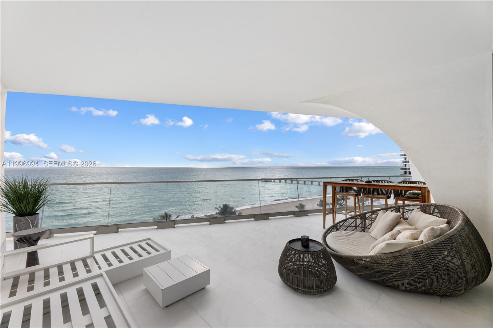 image Jade Signature4