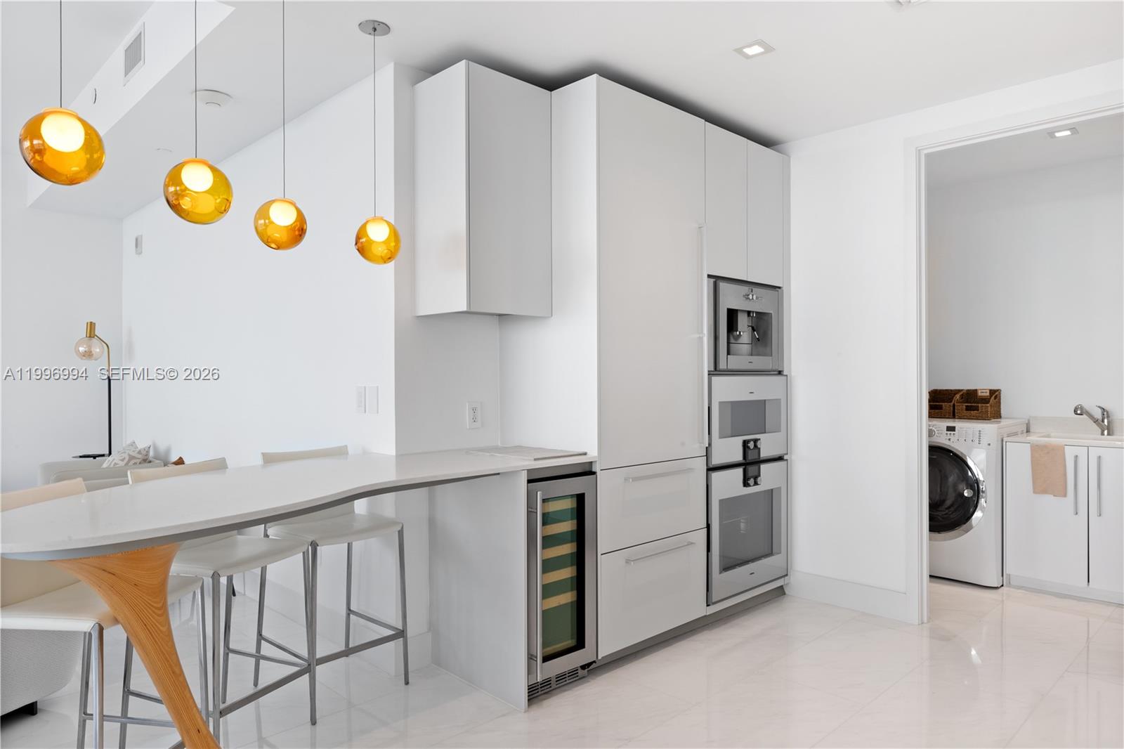 image Jade Signature8