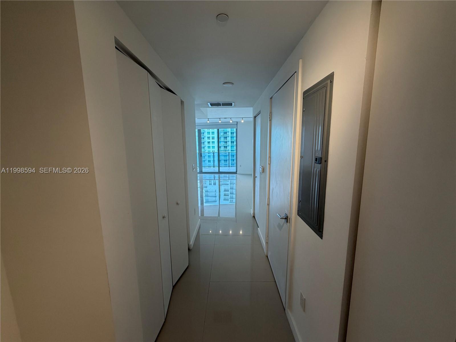 image Aria on the Bay9