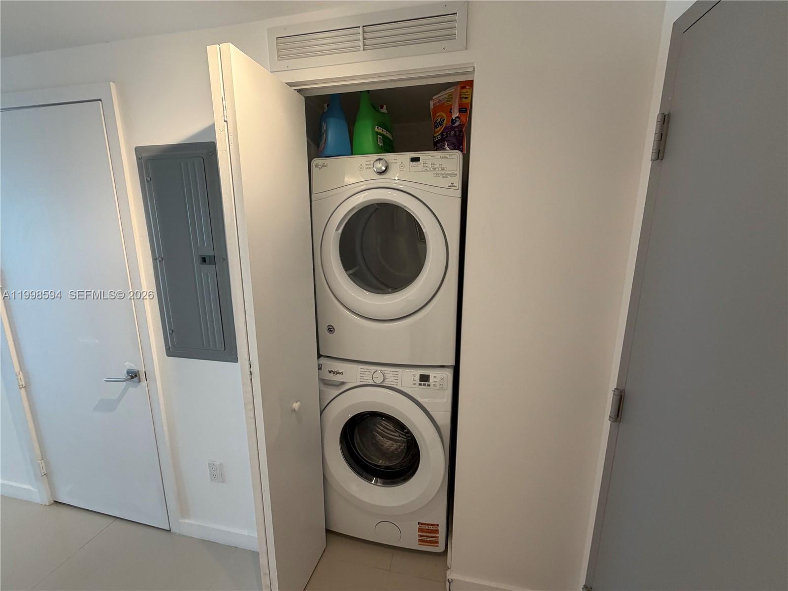 image Aria on the Bay10