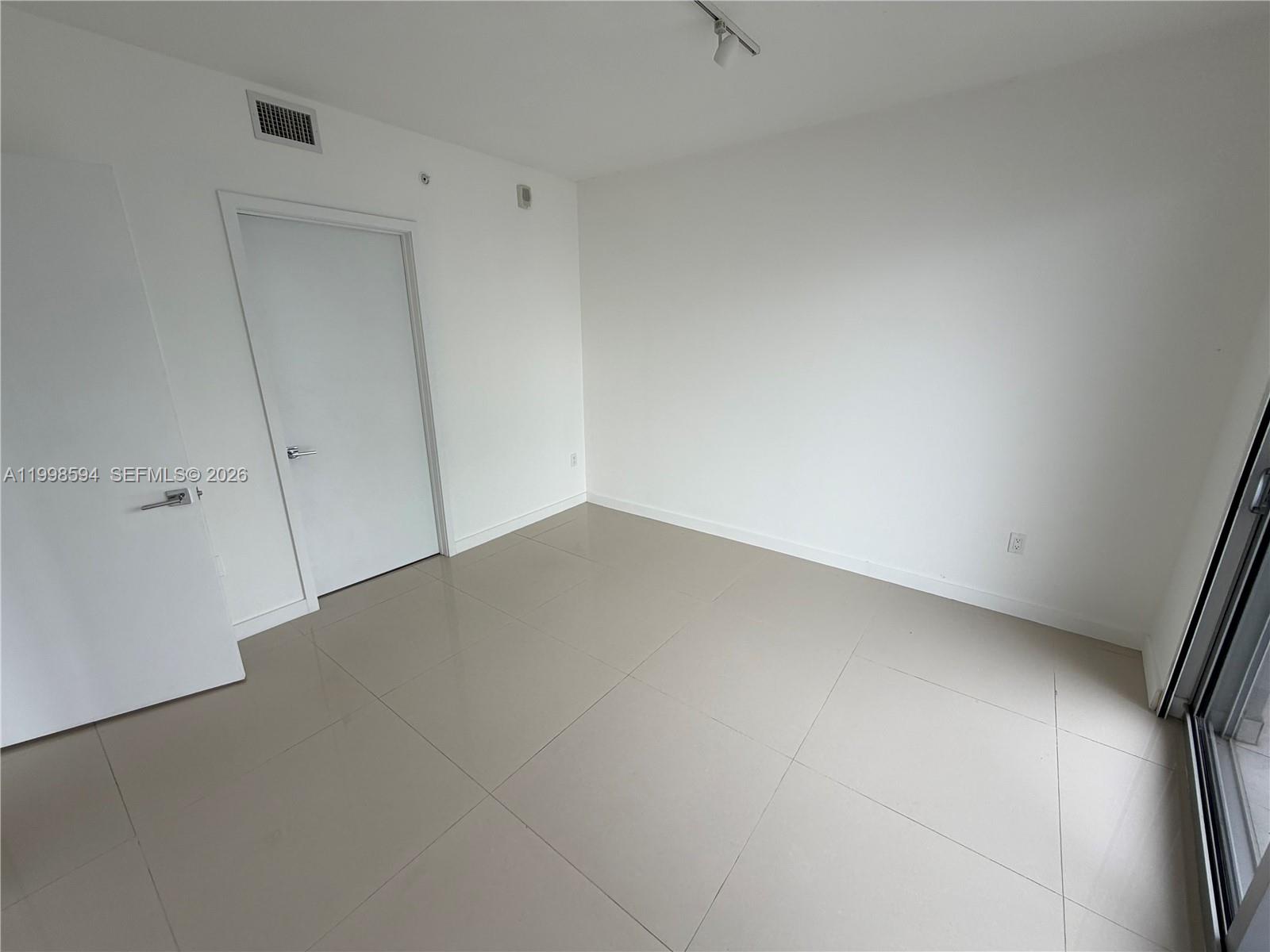 image Aria on the Bay18