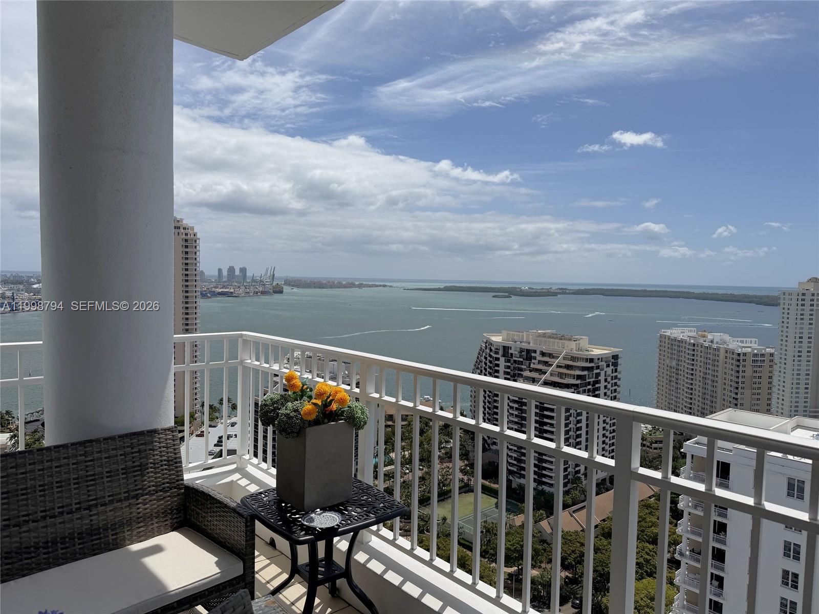 801 Brickell Key Blvd #3207