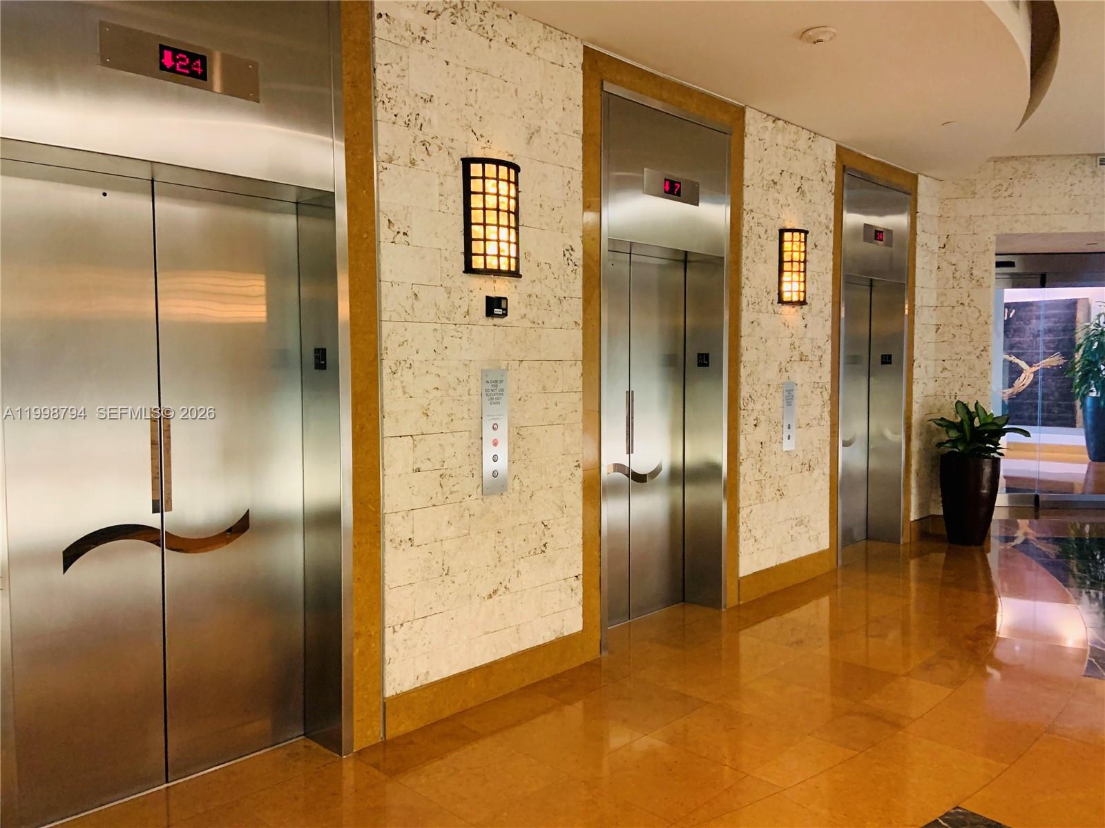 image Courts Brickell Key12