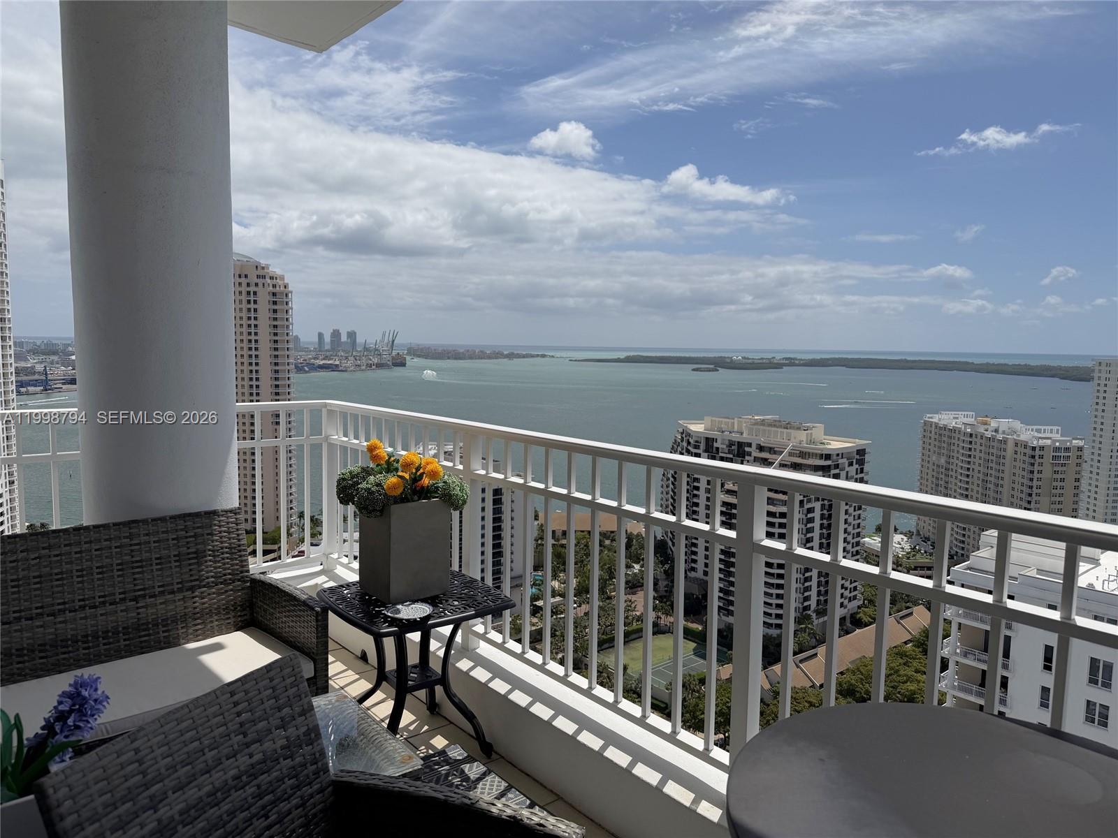 image Courts Brickell Key1