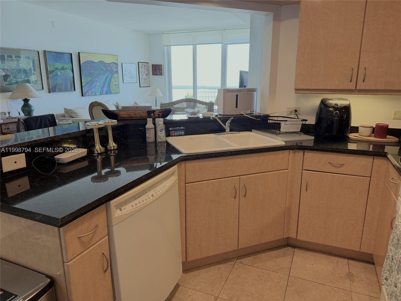 image Courts Brickell Key22