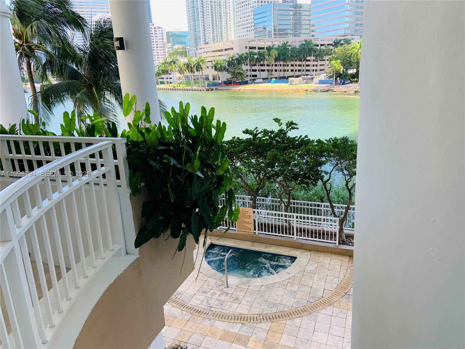 image Courts Brickell Key36