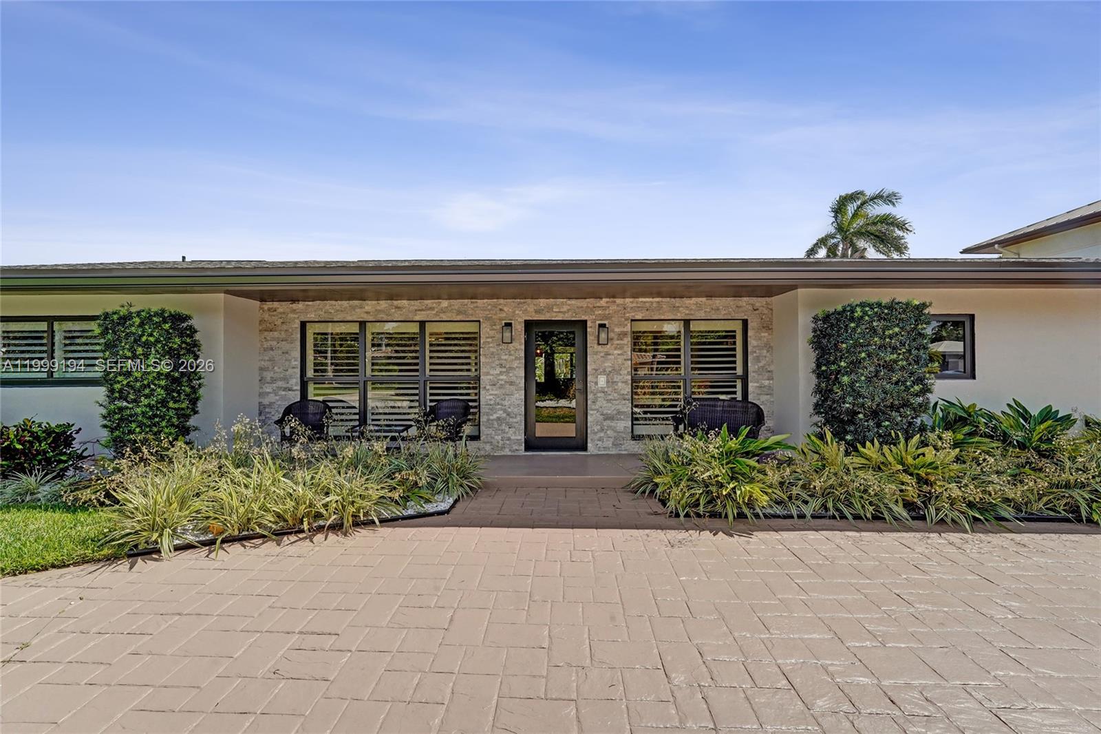 2832 NE 26th St Fort Lauderdale, FL 33305