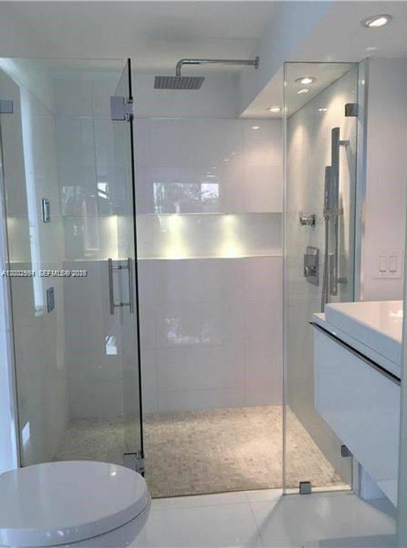 image Brickell Harbour11