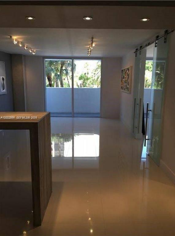 image Brickell Harbour8