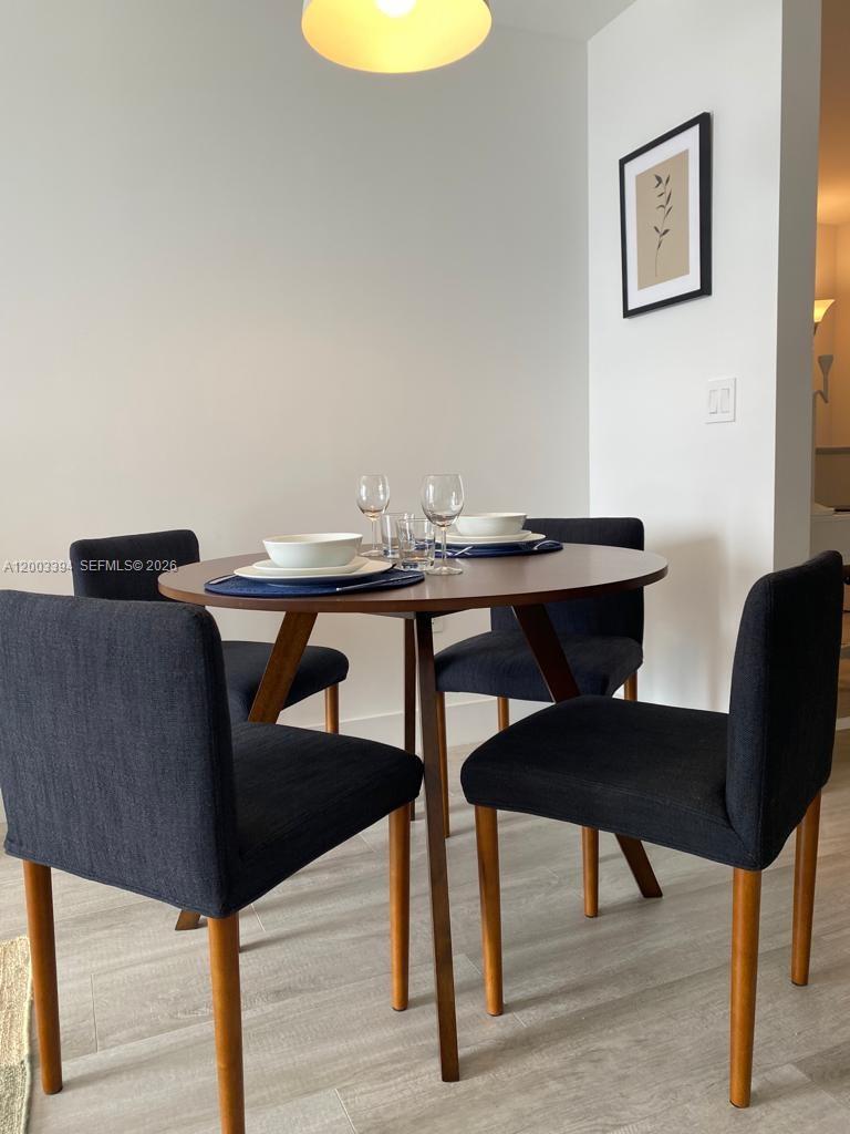 121 NE 34th St #1703 Miami, FL 33137