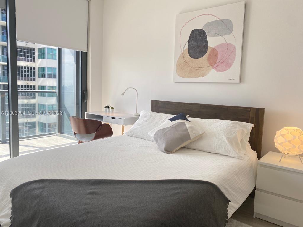 121 NE 34th St #1703 Miami, FL 33137