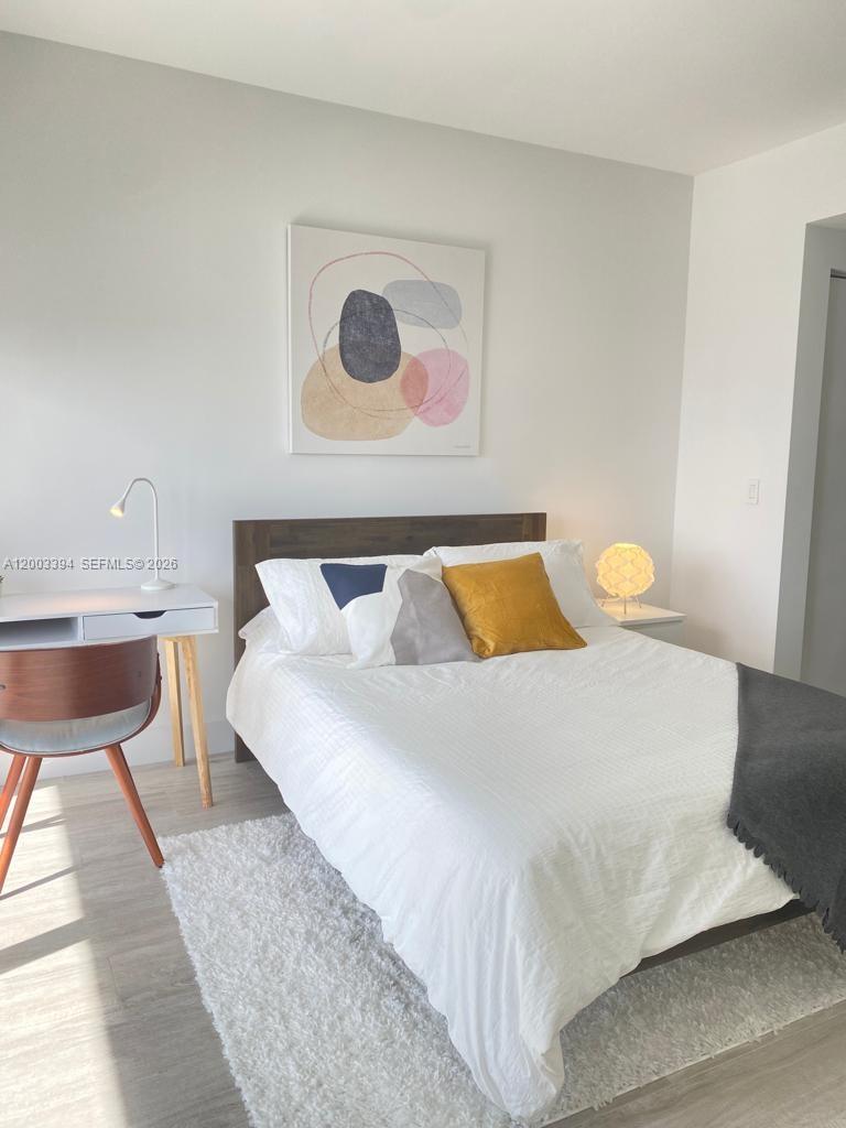 121 NE 34th St #1703 Miami, FL 33137