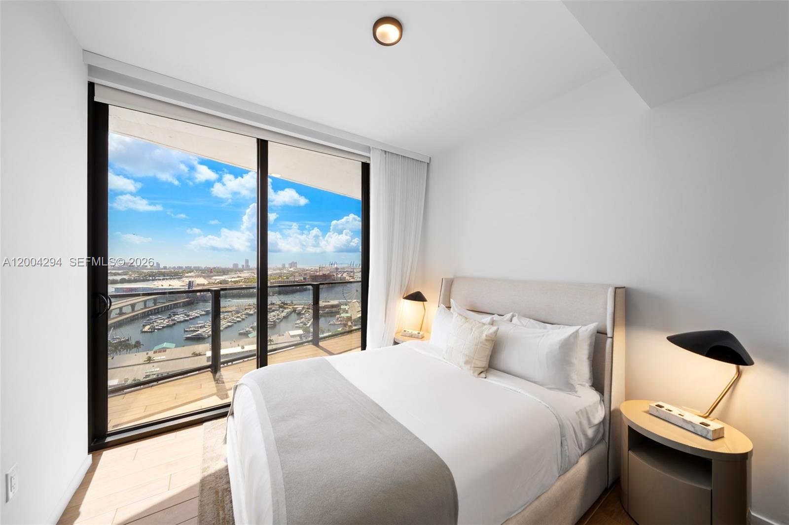 398 NE 5th St #1809 Miami, FL 33132