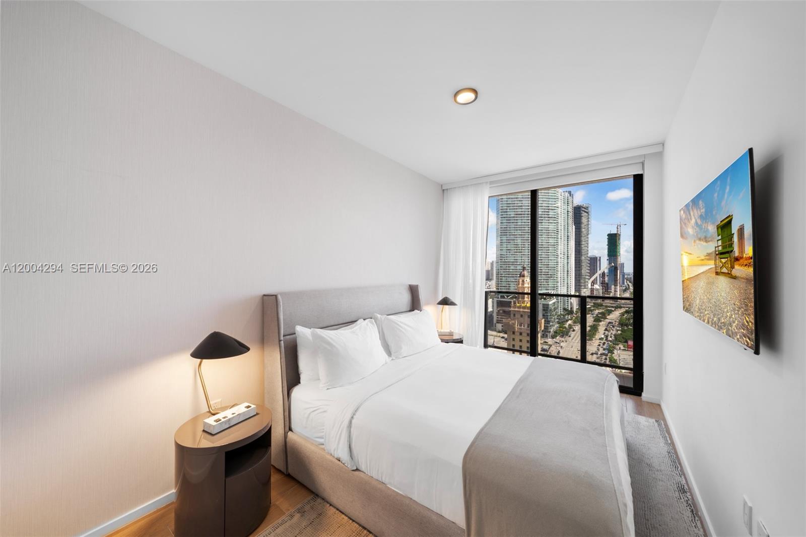 398 NE 5th St #1809 Miami, FL 33132