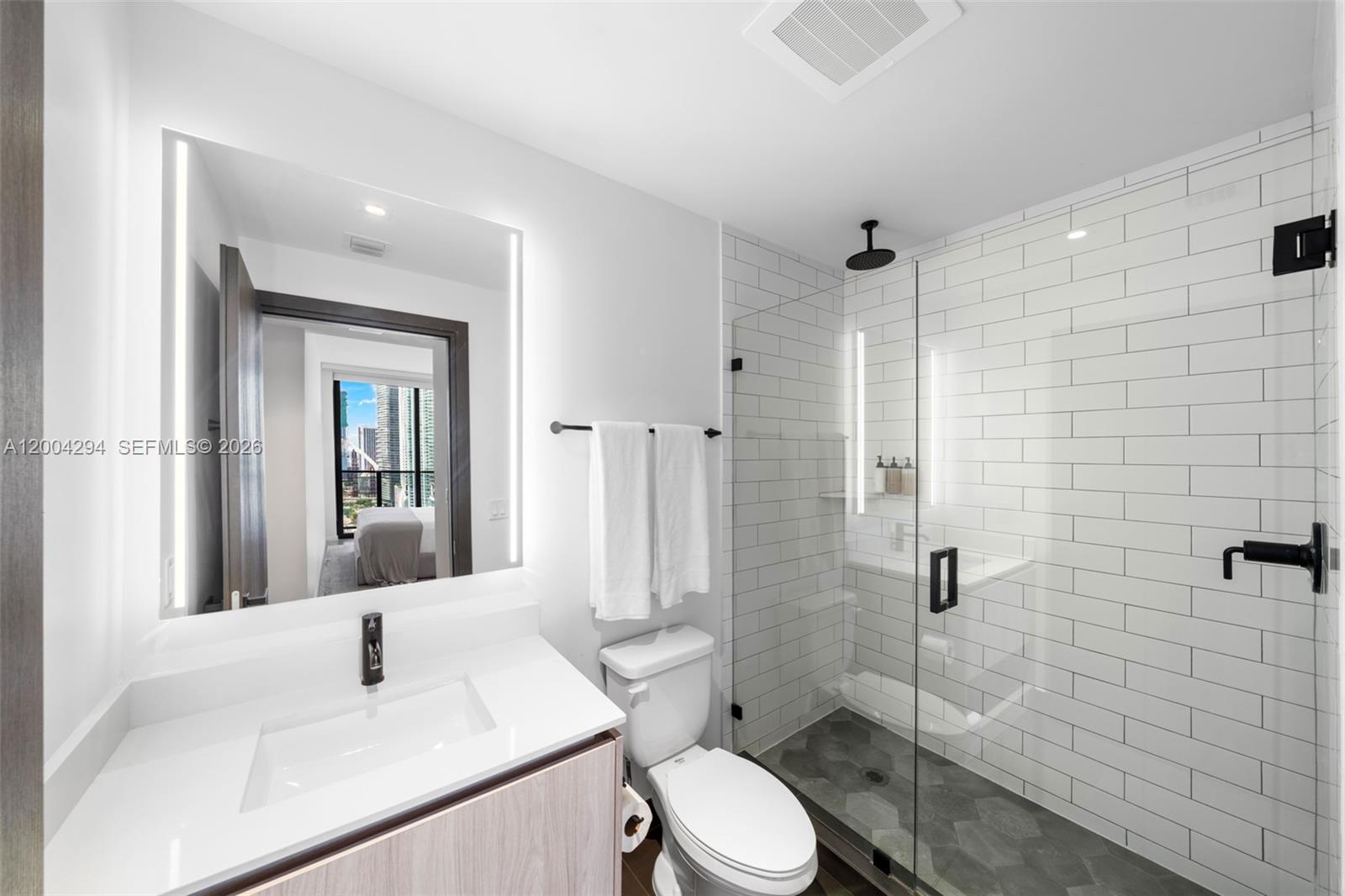 398 NE 5th St #1809 Miami, FL 33132