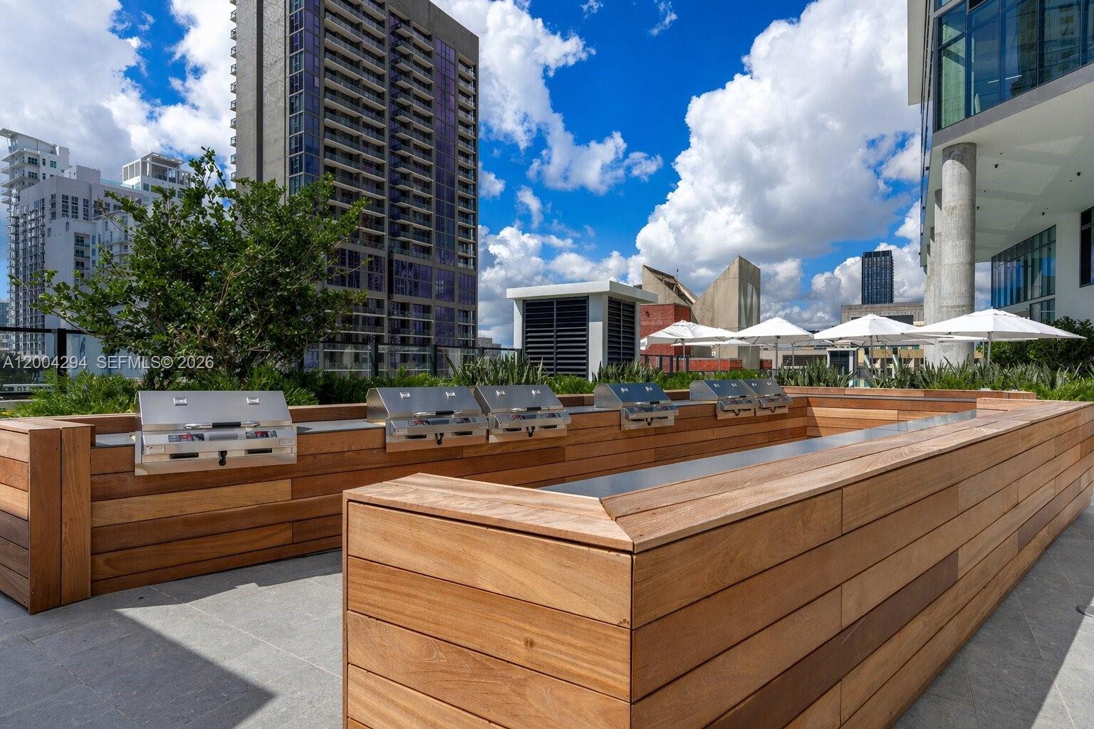 398 NE 5th St #1809 Miami, FL 33132