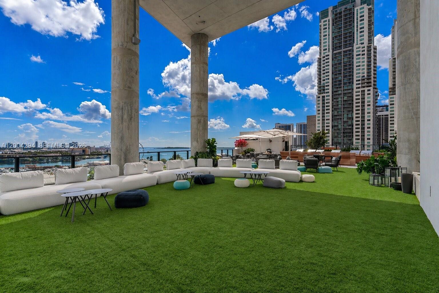 398 NE 5th St #1809 Miami, FL 33132