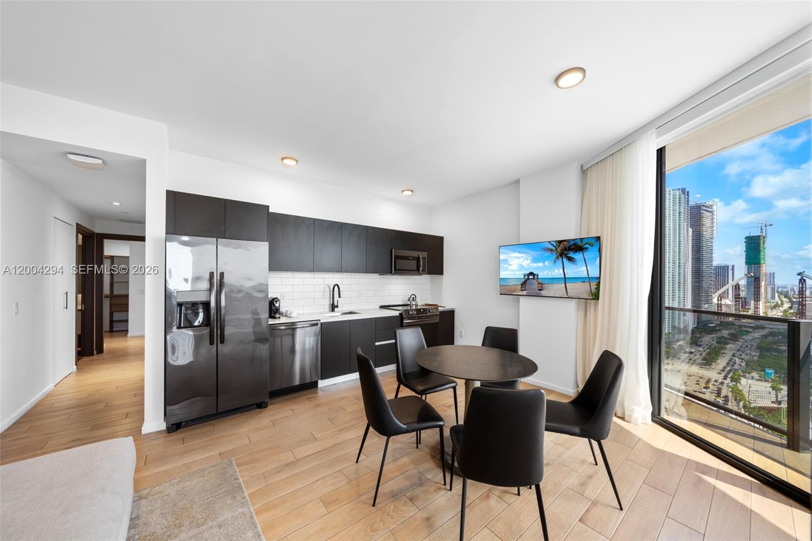 398 NE 5th St #1809 Miami, FL 33132