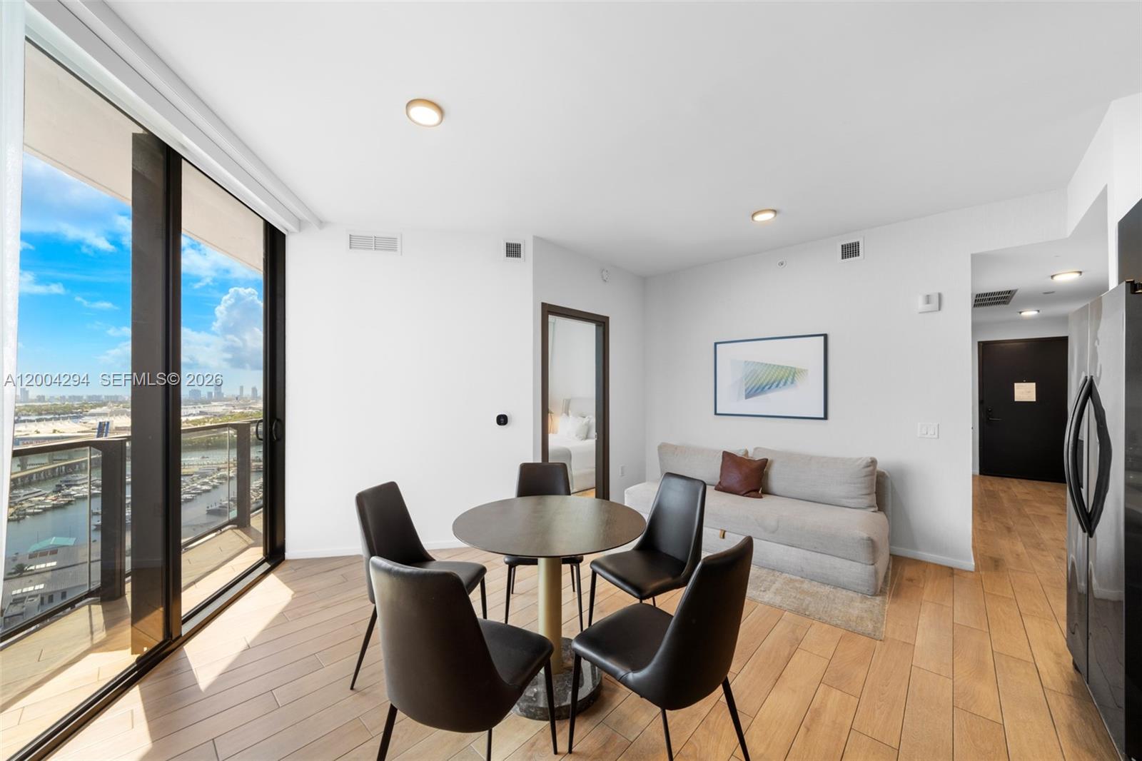 398 NE 5th St #1809 Miami, FL 33132