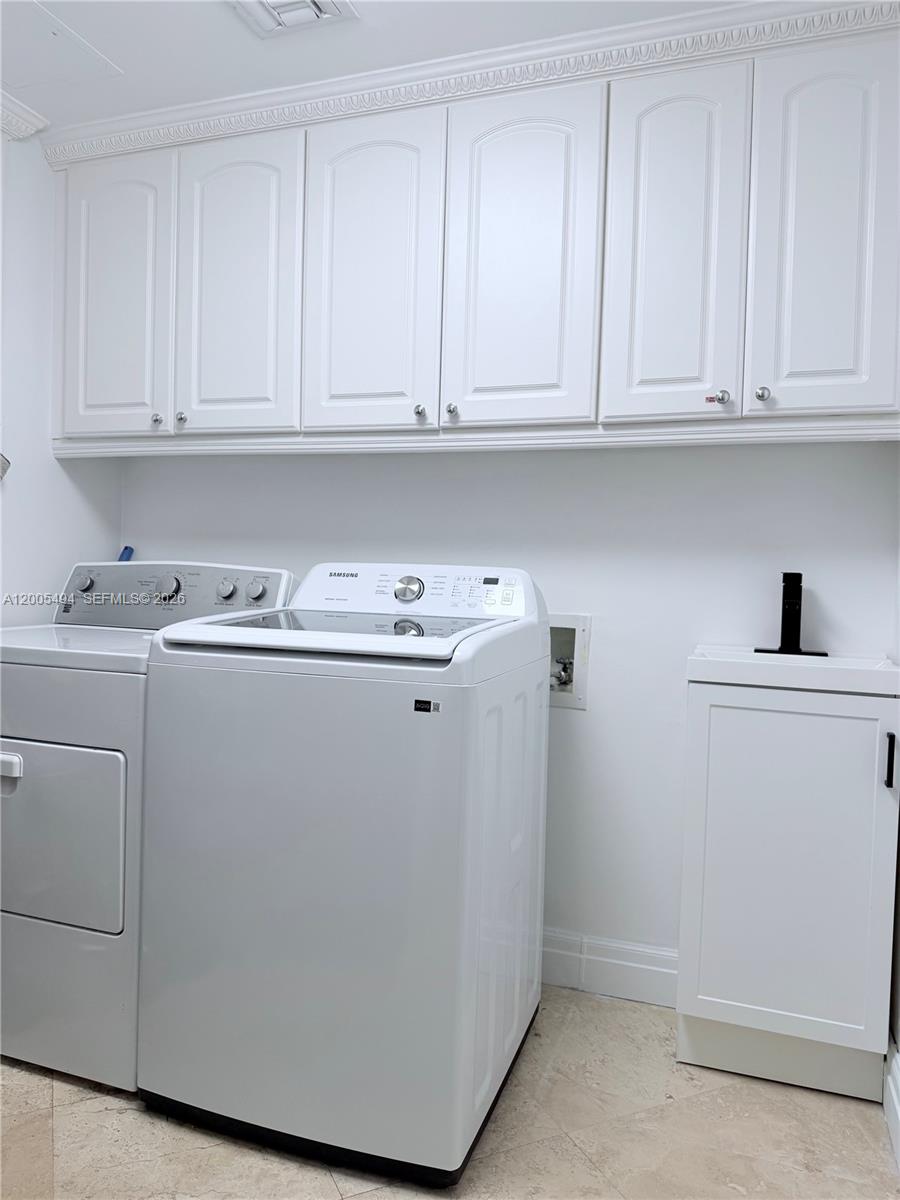 3201 NE 183rd St #2202 Aventura, FL 33160