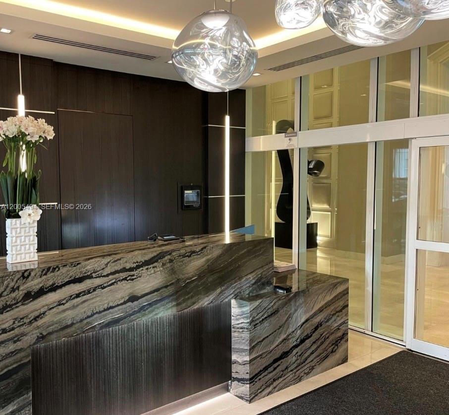 3201 NE 183rd St #2202 Aventura, FL 33160