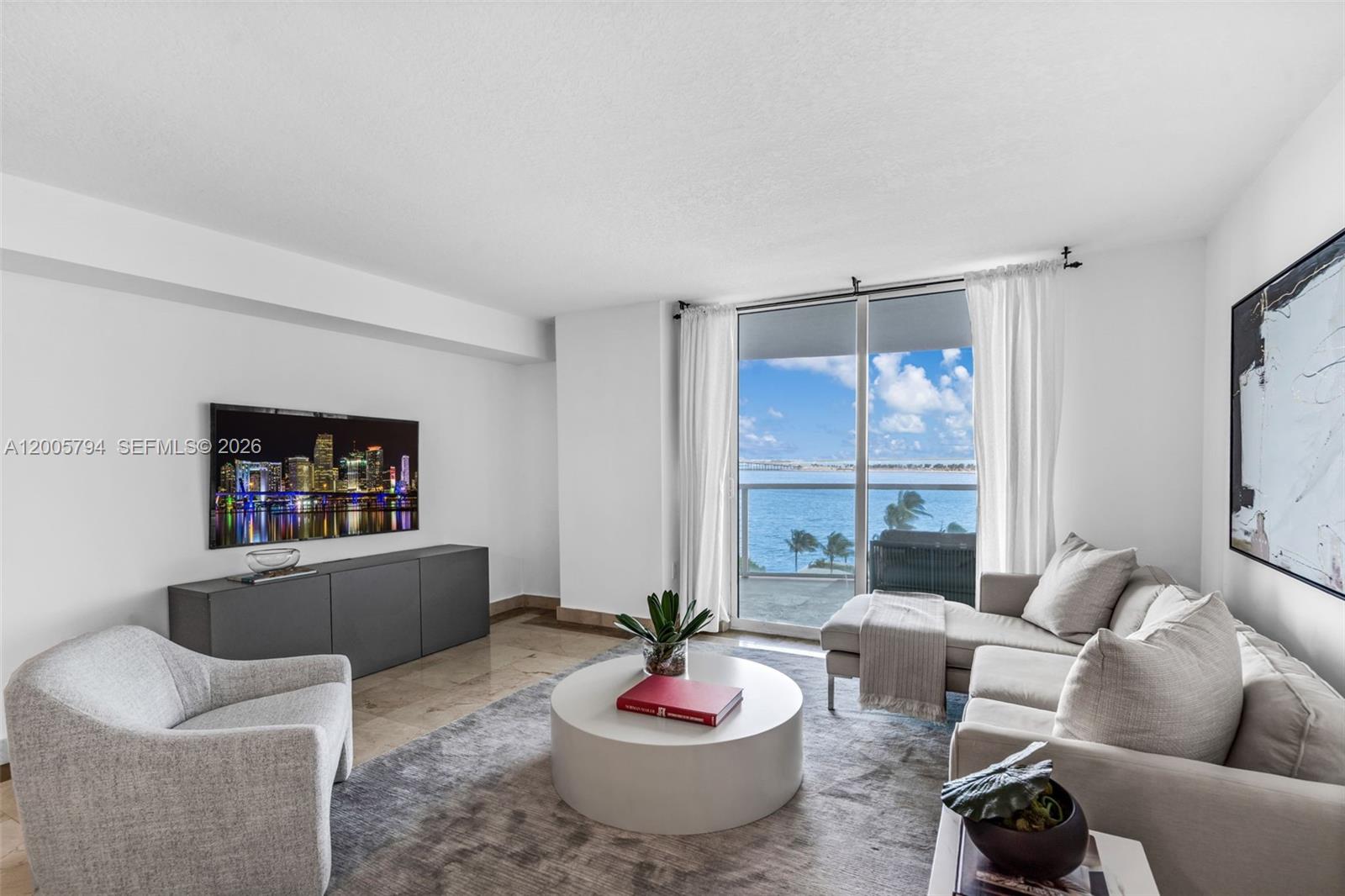 2101 Brickell Ave #306 Miami, FL 33129