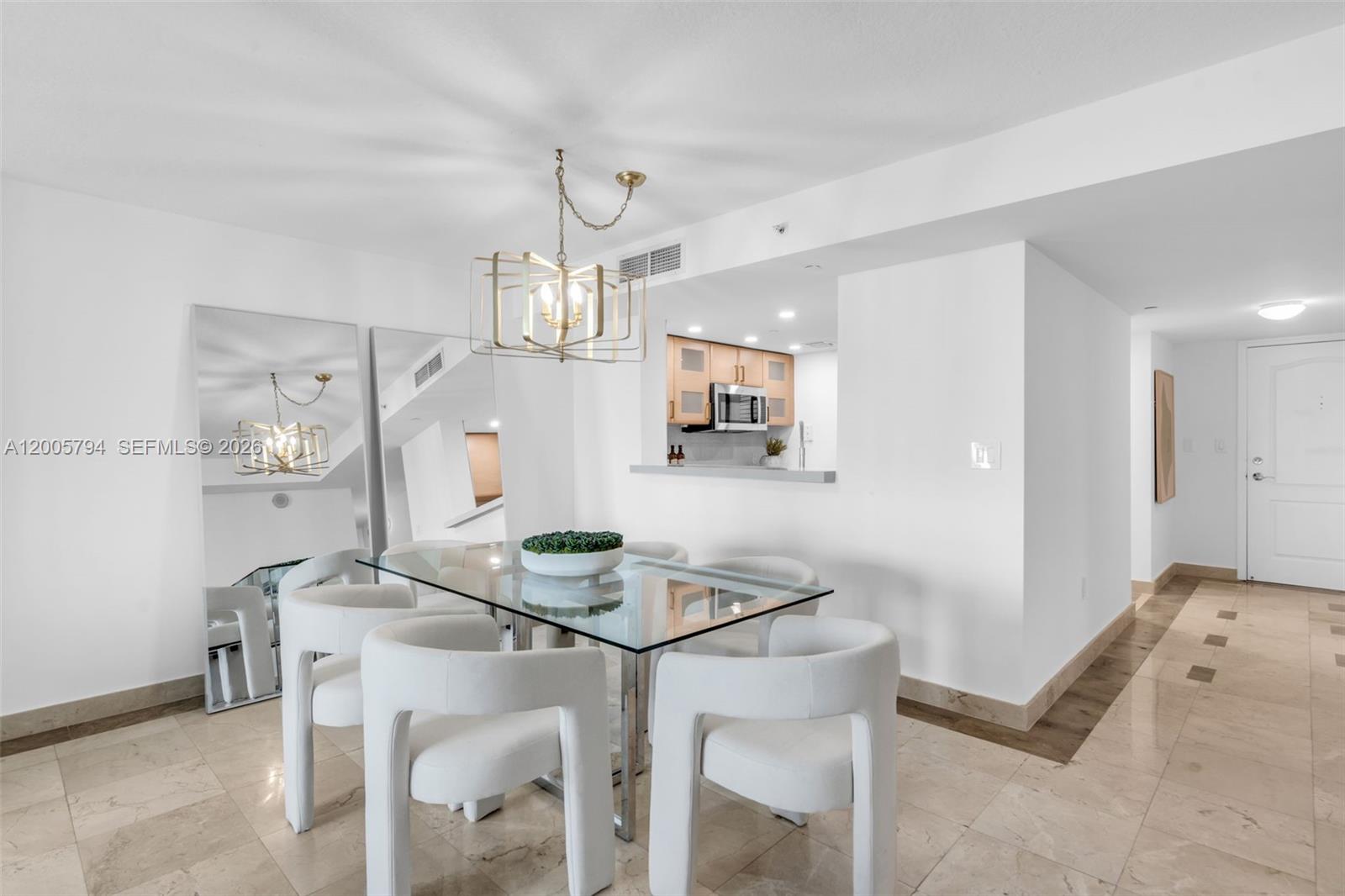 2101 Brickell Ave #306 Miami, FL 33129