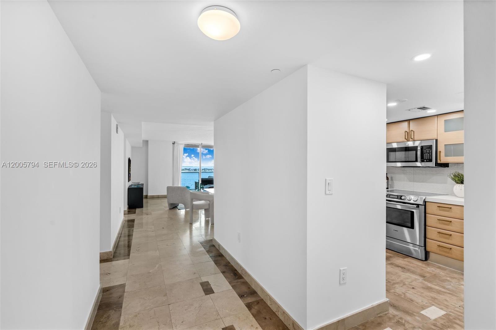 2101 Brickell Ave #306 Miami, FL 33129