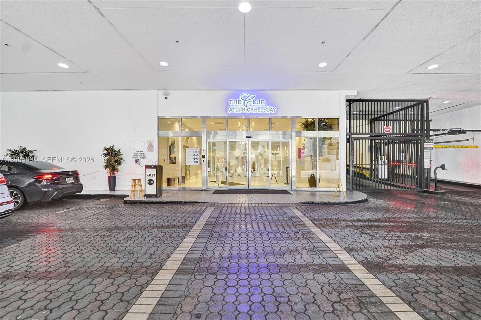 image The Club at Brickell Bay14