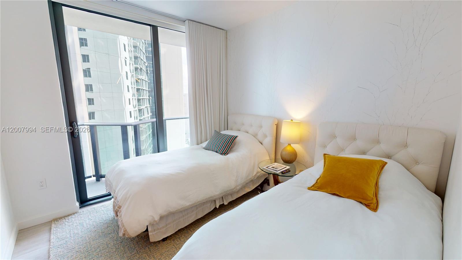 image Brickell Heights West12